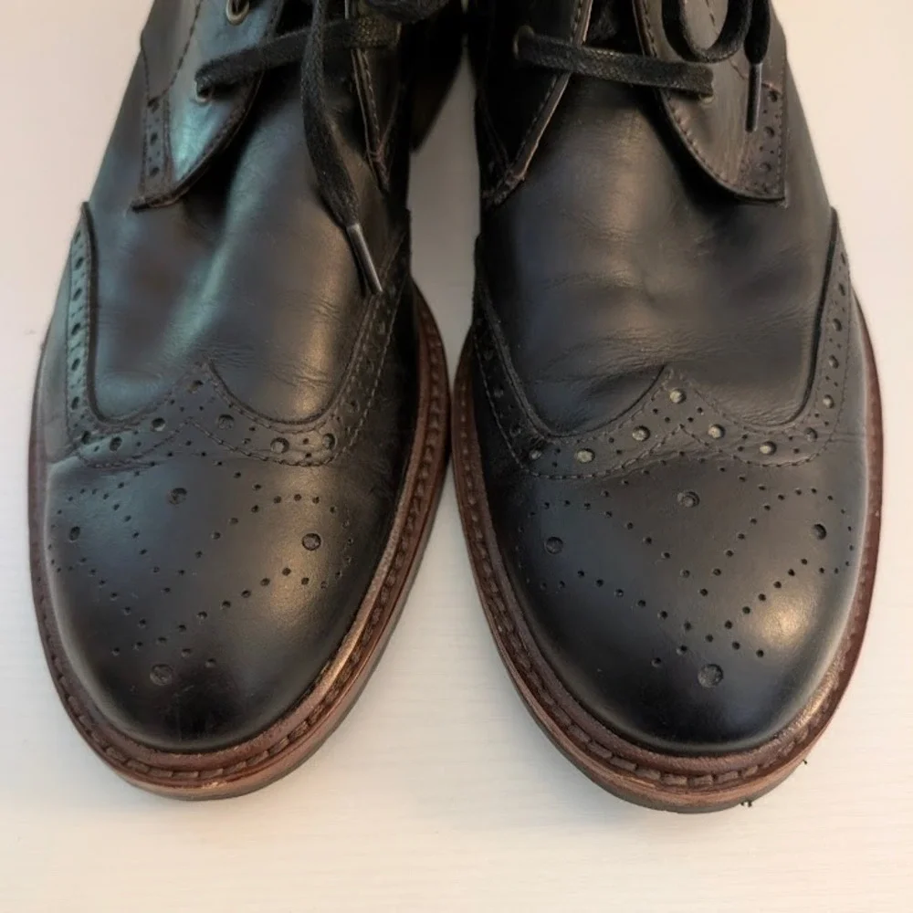 Trask Wingtip Chukka Boots Mens 9M‎ Black Perforated Leather Brogue 30-0312